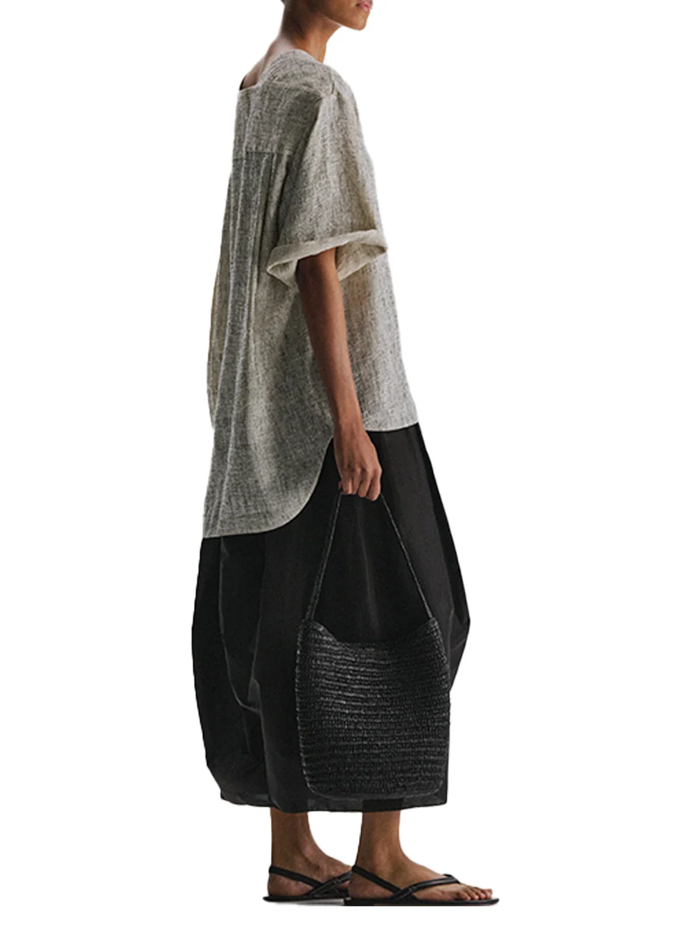 The Row Alma Shoulder Raffia Bag Black - Image 6